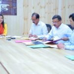 डीएम ने गणना प्रपत्रों के संकलन में तेजी और डिजिटाइजेशन प्रगति की नियमित समीक्षा के निर्देश