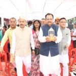 पीएम मोदी के जनसेवा के 25 वर्ष पूरे, हल्द्वानी में निकली मशाल सेवा ज्योति यात्रा